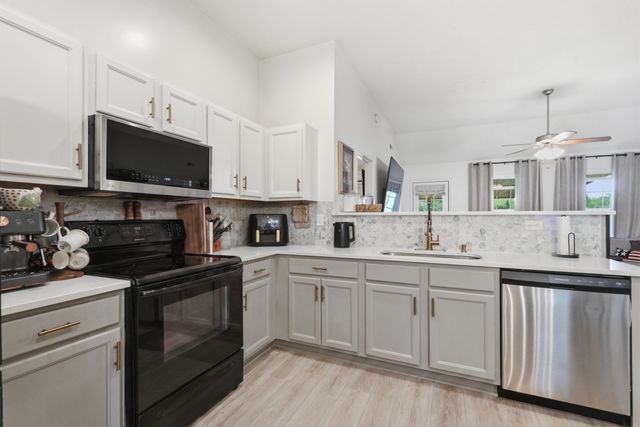 1569 Ringwald Rd, Murfreesboro, TN 37130