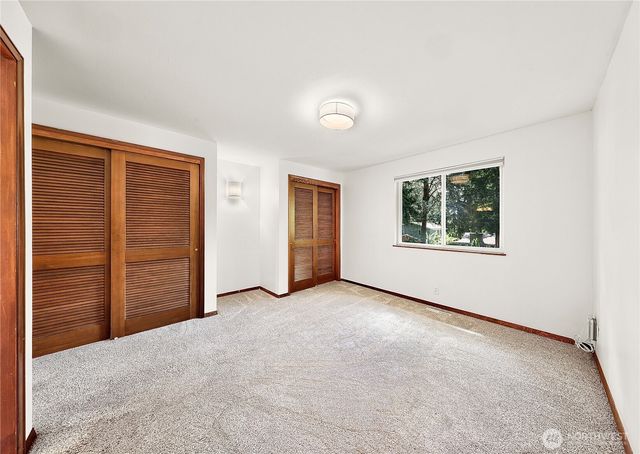 3730 NE 194th Street, Lake Forest Park, WA 98155
