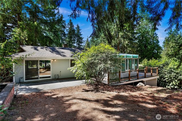 3730 NE 194th Street, Lake Forest Park, WA 98155