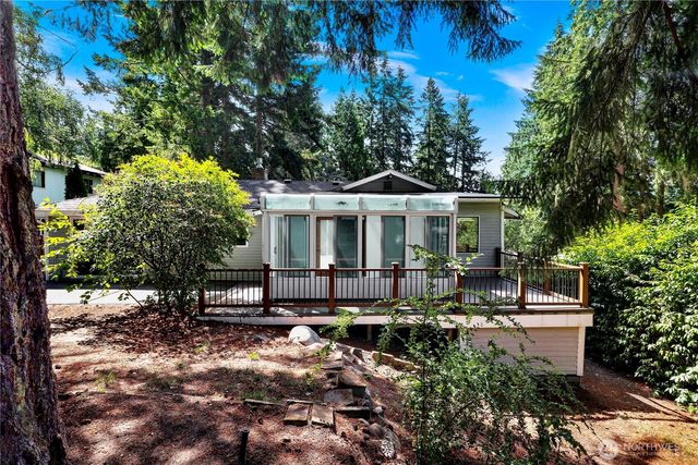 3730 NE 194th Street, Lake Forest Park, WA 98155