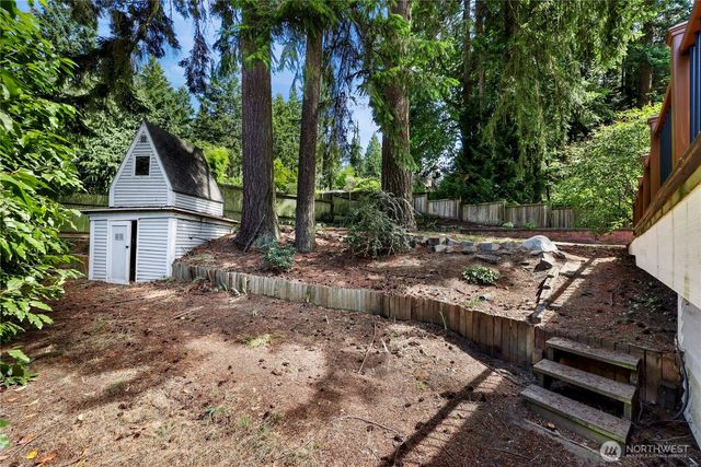 3730 NE 194th Street, Lake Forest Park, WA 98155