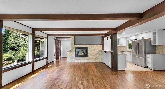 3730 NE 194th Street, Lake Forest Park, WA 98155