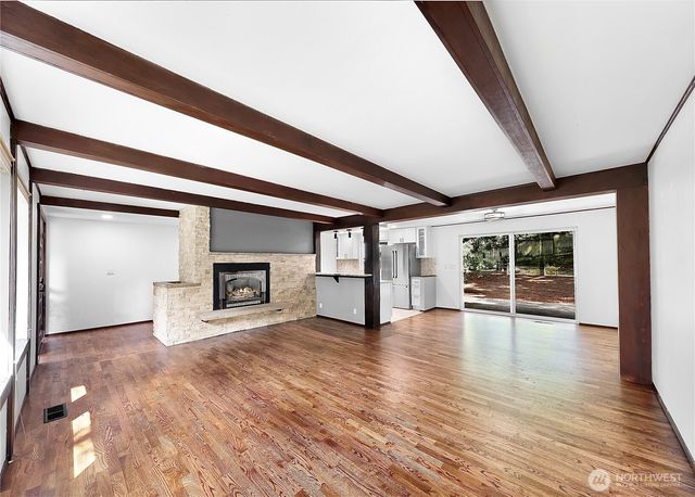 3730 NE 194th Street, Lake Forest Park, WA 98155