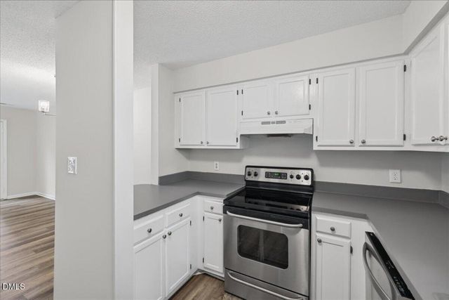 628 Applecross Drive, Cary, NC 27511
