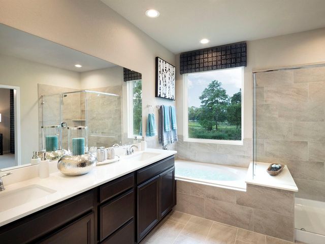 718 Sand Dollar Drive, Kemah, TX 77565