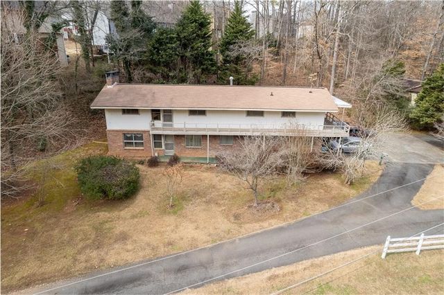 1036 Wooten Lake Road NW, Kennesaw, GA 30144