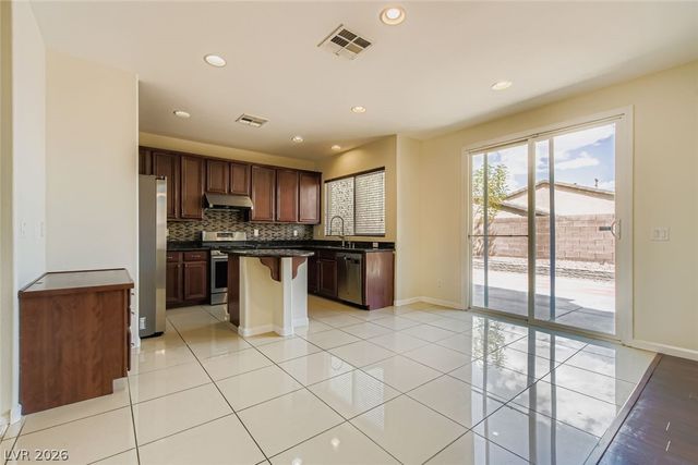 9856 Chief Sky Street, Las Vegas, NV 89178