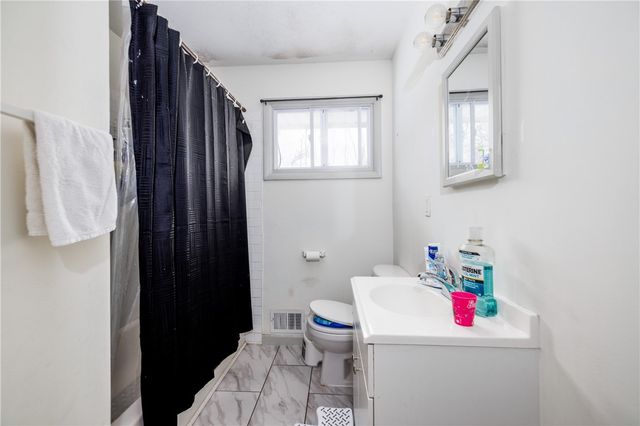 5380 West Ridge Road, Parma, NY 14559