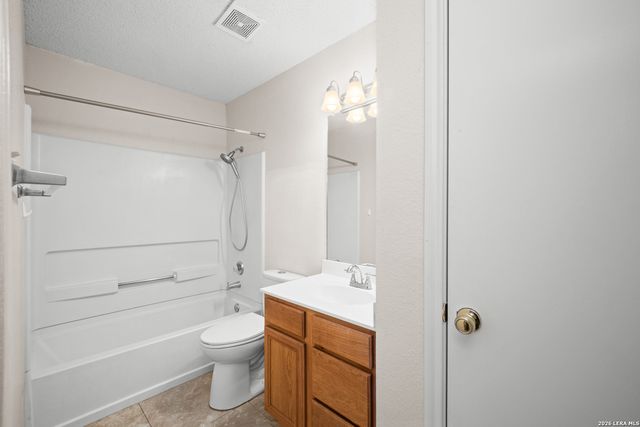 2810 Redrock, San Antonio, TX 78259