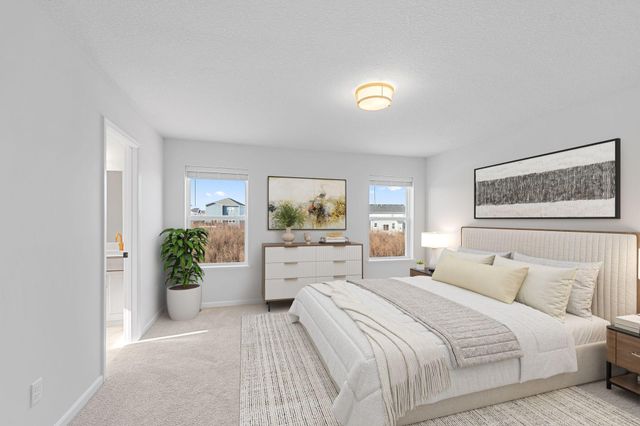 10517 Glenbrook Avenue S, Cottage Grove, MN 55016