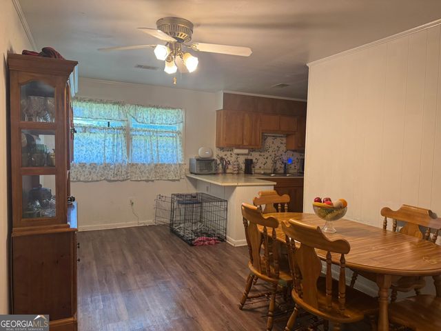1032 Elberta Road, Warner Robins, GA 31093