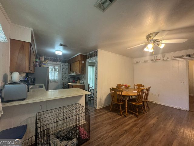 1032 Elberta Road, Warner Robins, GA 31093