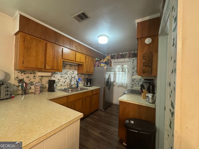 1032 Elberta Road, Warner Robins, GA 31093