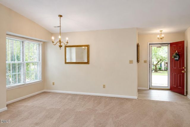 212 Wetherburn Lane, Raleigh, NC 27615