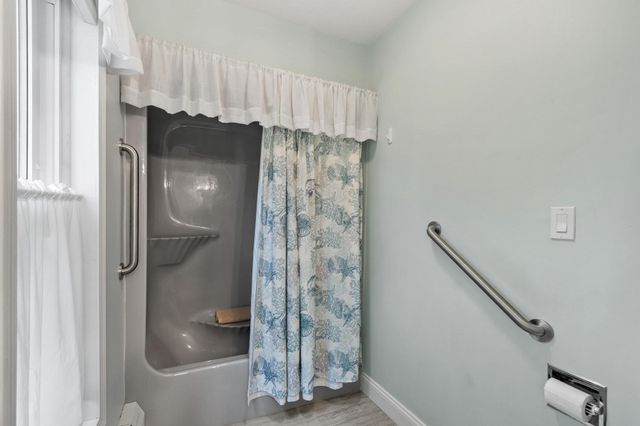 360 Winter Street, North Andover, MA 01845