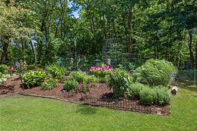 230 Austin Farm Road, Exeter, RI 02822