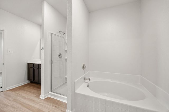 15243 Crescent Brookfield Drive, Humble, TX 77396