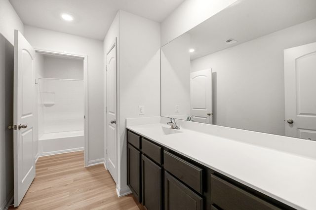 15243 Crescent Brookfield Drive, Humble, TX 77396