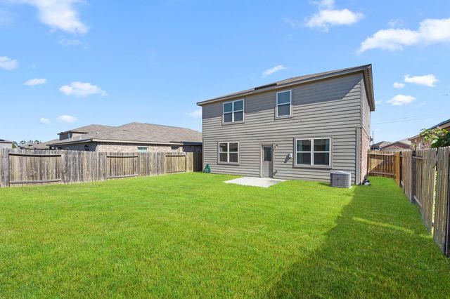 15243 Crescent Brookfield Drive, Humble, TX 77396