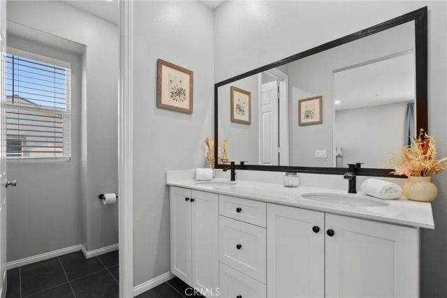 27012 Trail View Lane, Valencia, CA 91381