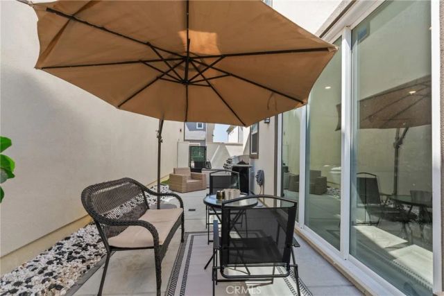 27012 Trail View Lane, Valencia, CA 91381