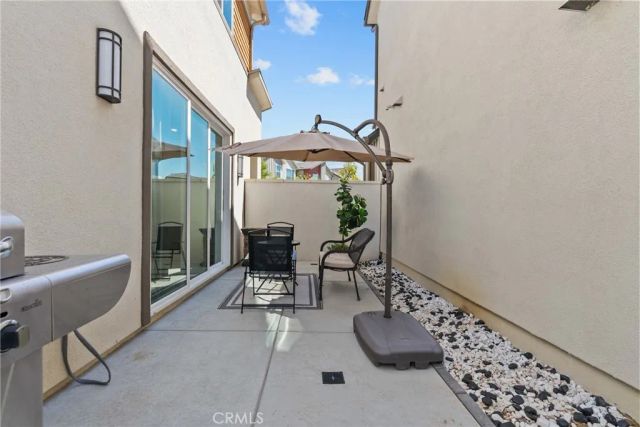 27012 Trail View Lane, Valencia, CA 91381