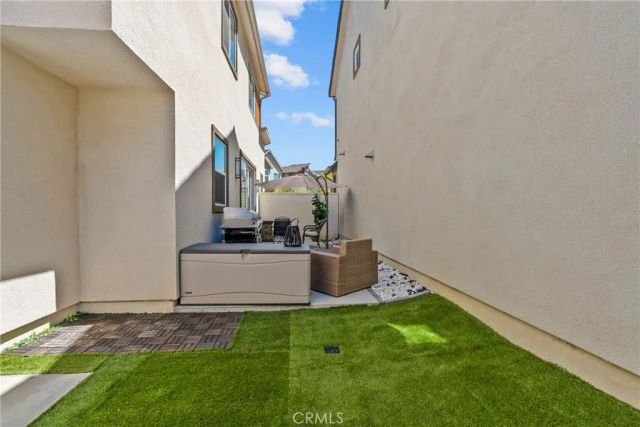 27012 Trail View Lane, Valencia, CA 91381