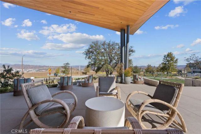 27012 Trail View Lane, Valencia, CA 91381