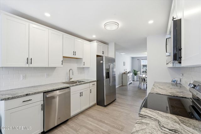 961 Buccaneer Lane, Manahawkin, NJ 08050
