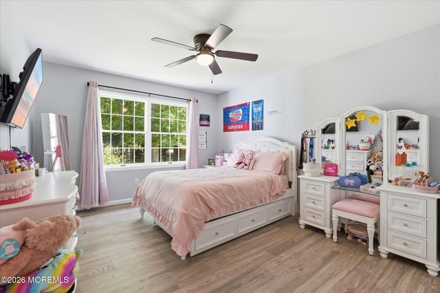 961 Buccaneer Lane, Manahawkin, NJ 08050