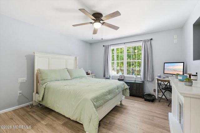 961 Buccaneer Lane, Manahawkin, NJ 08050