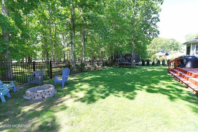 961 Buccaneer Lane, Manahawkin, NJ 08050