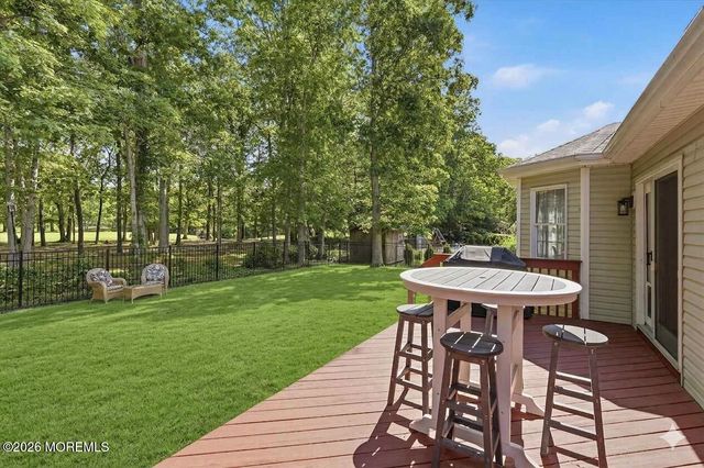 961 Buccaneer Lane, Manahawkin, NJ 08050