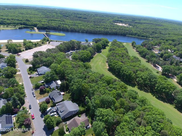 961 Buccaneer Lane, Manahawkin, NJ 08050