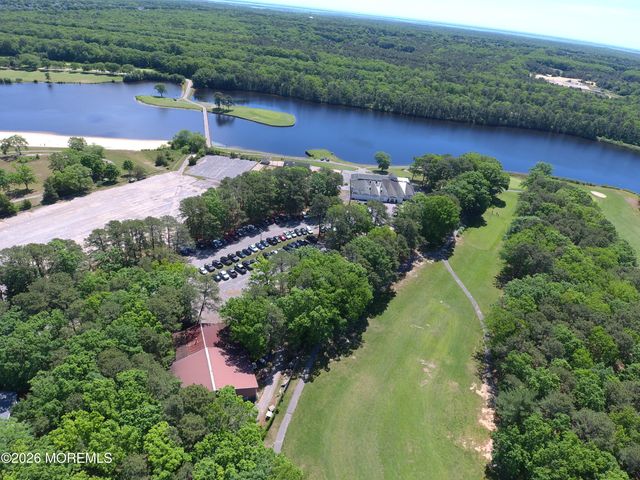 961 Buccaneer Lane, Manahawkin, NJ 08050