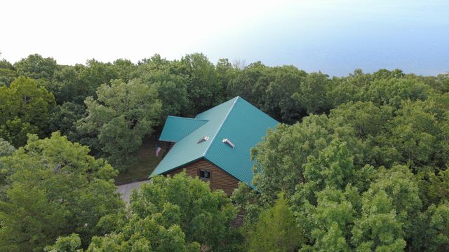 20816 Valley View Trail, Wheatland, MO 65779