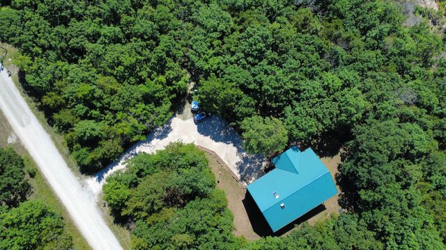 20816 Valley View Trail, Wheatland, MO 65779