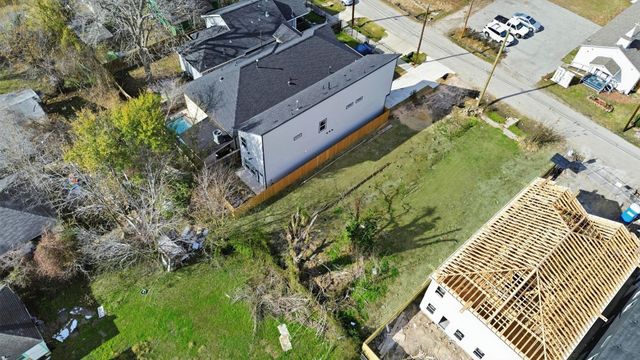 3320 Francis Street, Houston, TX 77004