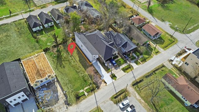 3320 Francis Street, Houston, TX 77004