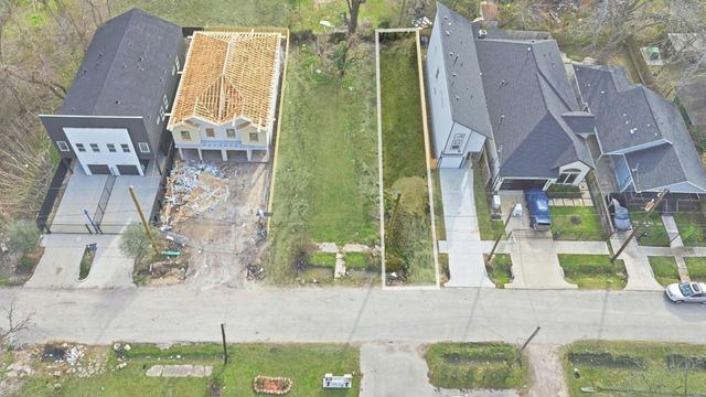 3320 Francis Street, Houston, TX 77004