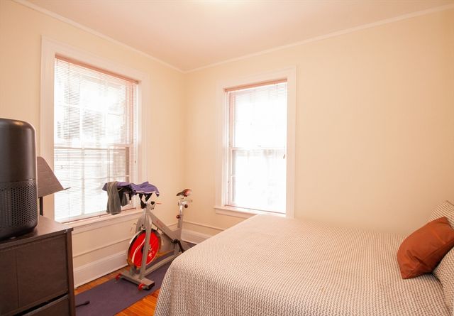 1253 Beacon St A6, Brookline, MA 02446