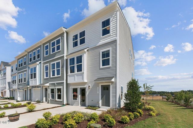 915 Freston Road, Raleigh, NC 27610