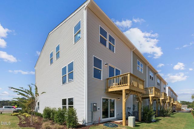915 Freston Road, Raleigh, NC 27610