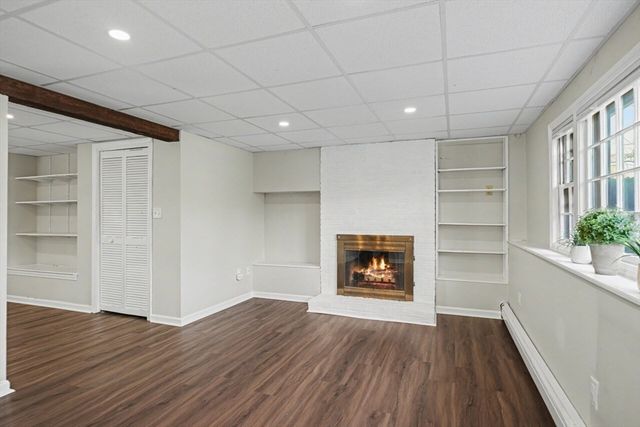 268 Davis St, Northborough, MA 01532