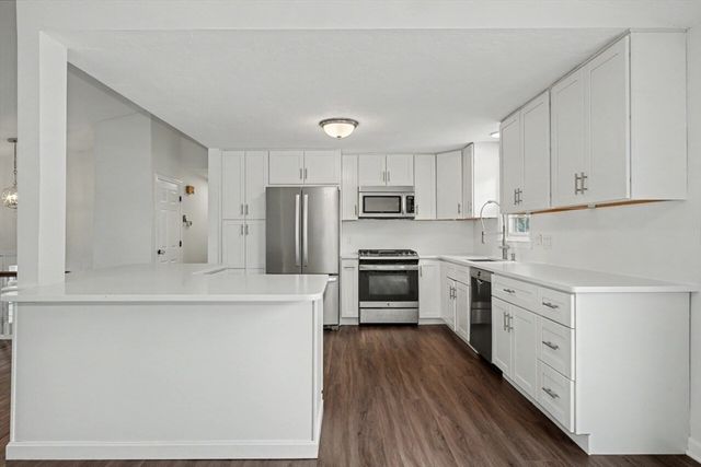 268 Davis St, Northborough, MA 01532