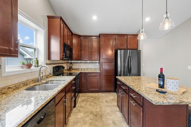 14004 Adrian Court, Rosemount, MN 55068