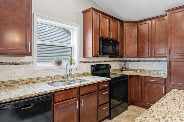 14004 Adrian Court, Rosemount, MN 55068