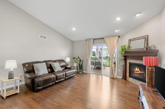 14004 Adrian Court, Rosemount, MN 55068