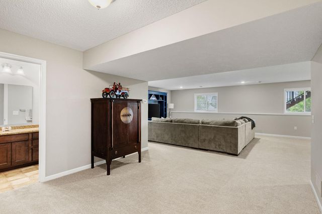 14004 Adrian Court, Rosemount, MN 55068