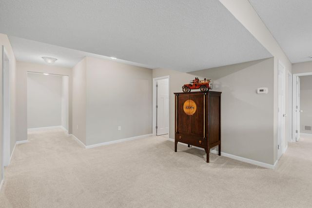 14004 Adrian Court, Rosemount, MN 55068